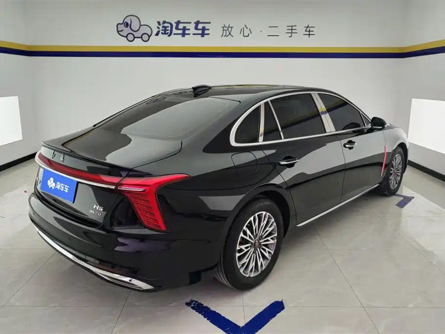Hongqi Hongqi H5 2024 1.5T DCT Smart Connect Qiyun Edition 2024 - thumbnail 3