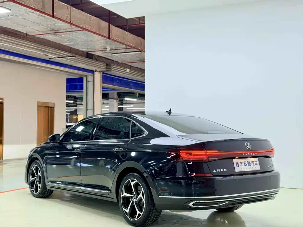 Volkswagen Volkswagen Passat 2024 380TSI Starry Sky Elite Edition 2025 - thumbnail 8