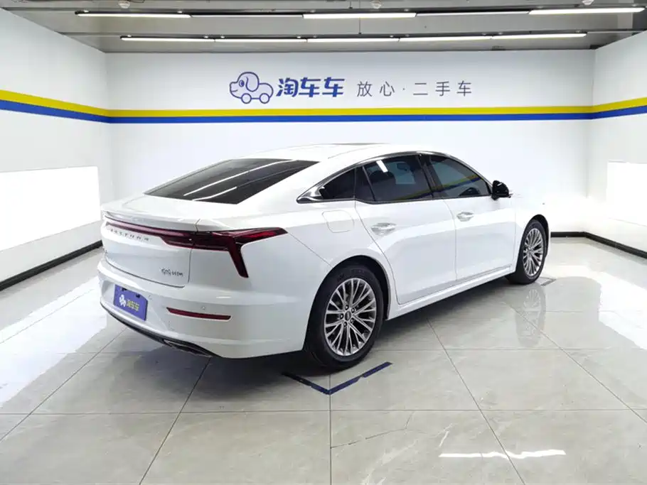 Bestune Bestune B70 2023 3rd Gen 1.5T Auto Changxiang 2023 - thumbnail 3