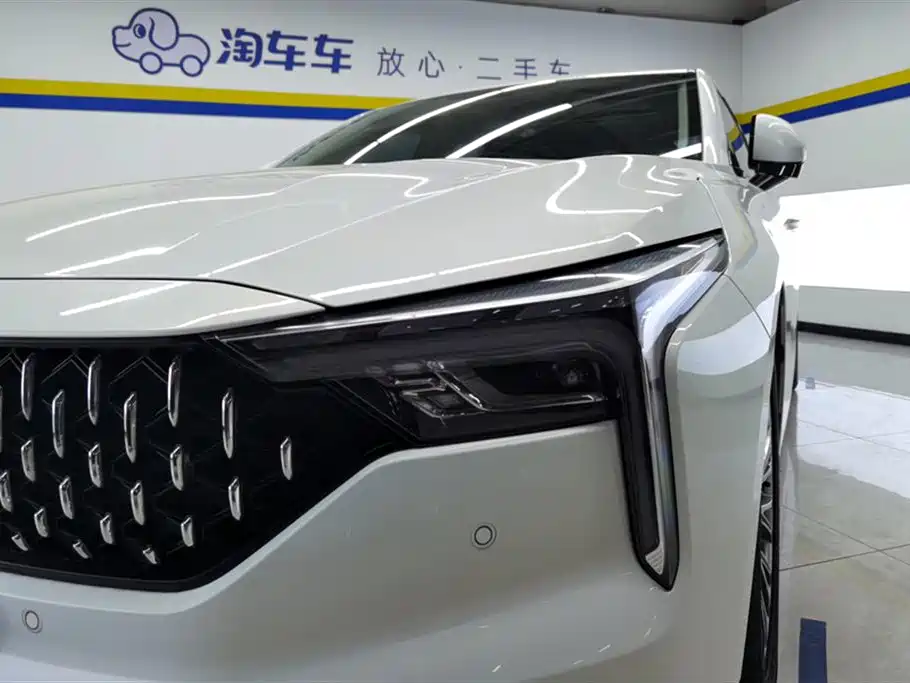Bestune Bestune B70 2023 3rd Gen 1.5T Auto Changxiang 2023 - thumbnail 5