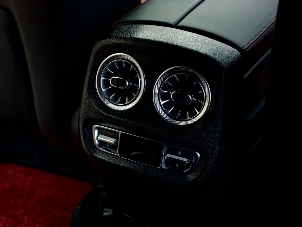 Mercedes-Benz Mercedes-AMG G 63 2019 First Edition 2018 - thumbnail 12