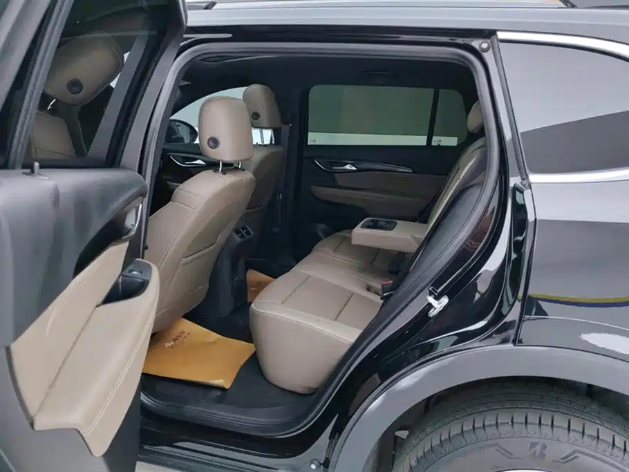 Buick Buick Envision Plus 2022 652T 5-Seater Luxury 2023 - thumbnail 11