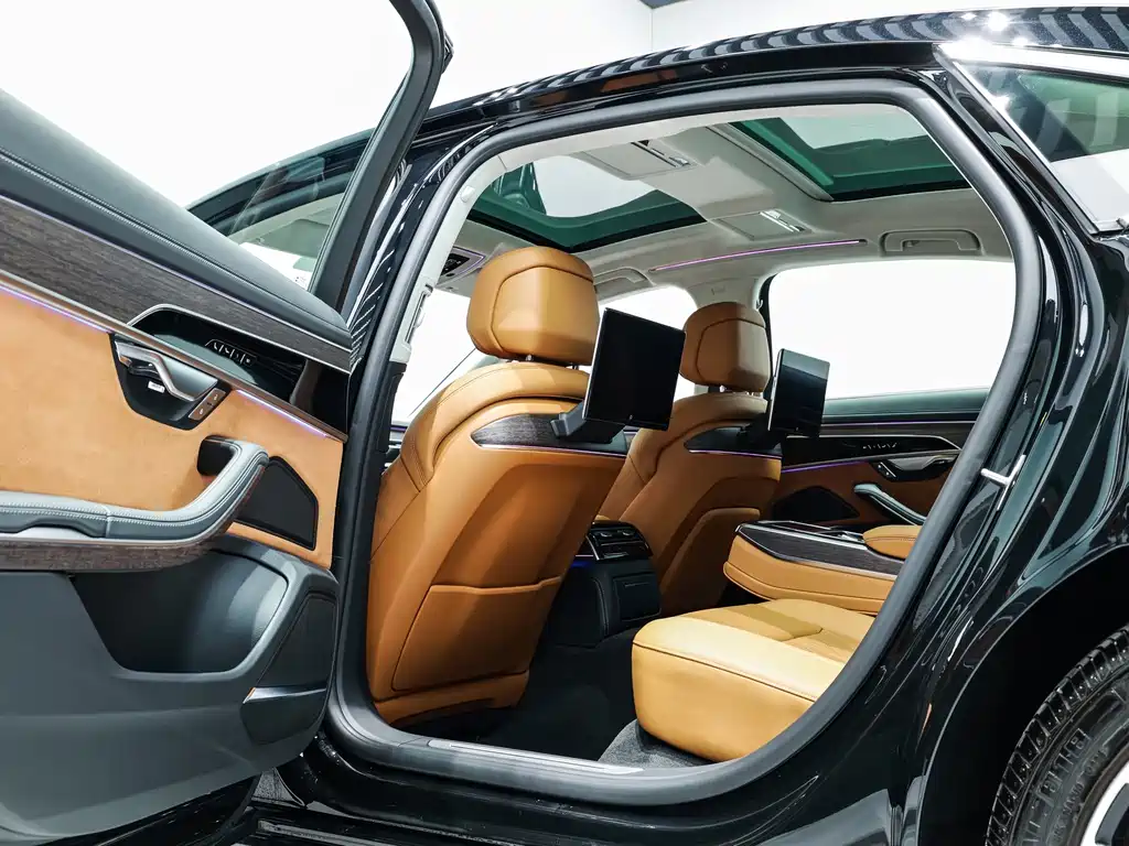 Audi Audi A8 2024 A8L 55 TFSI quattro Flagship 2024 - thumbnail 24