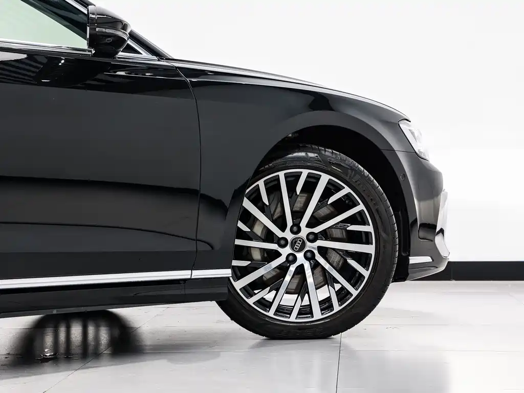 Audi Audi A8 2024 A8L 55 TFSI quattro Flagship 2024 - thumbnail 26