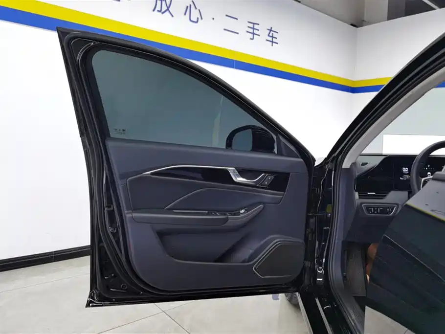 Bestune Bestune B70 2023 3rd Generation 1.5T Automatic Changxiang 2023 - thumbnail 7