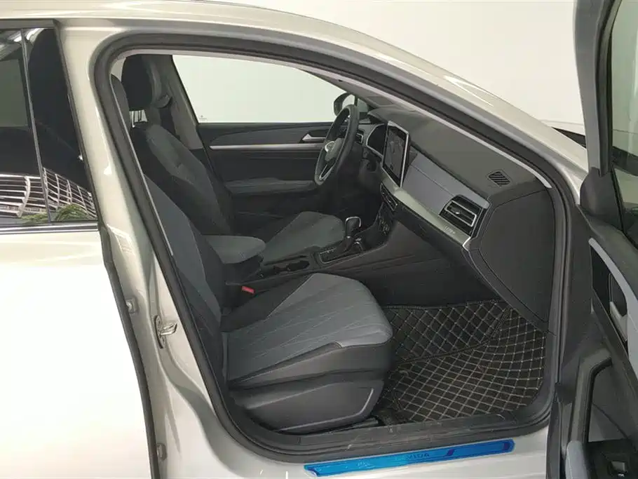 Volkswagen Volkswagen Lavida 2023 1.5L Automatic 5 Million Edition 2022 - thumbnail 8