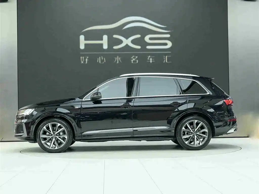 Audi Audi Q7 2021 55 TFSI quattro S line Sport Edition 2021 - thumbnail 3