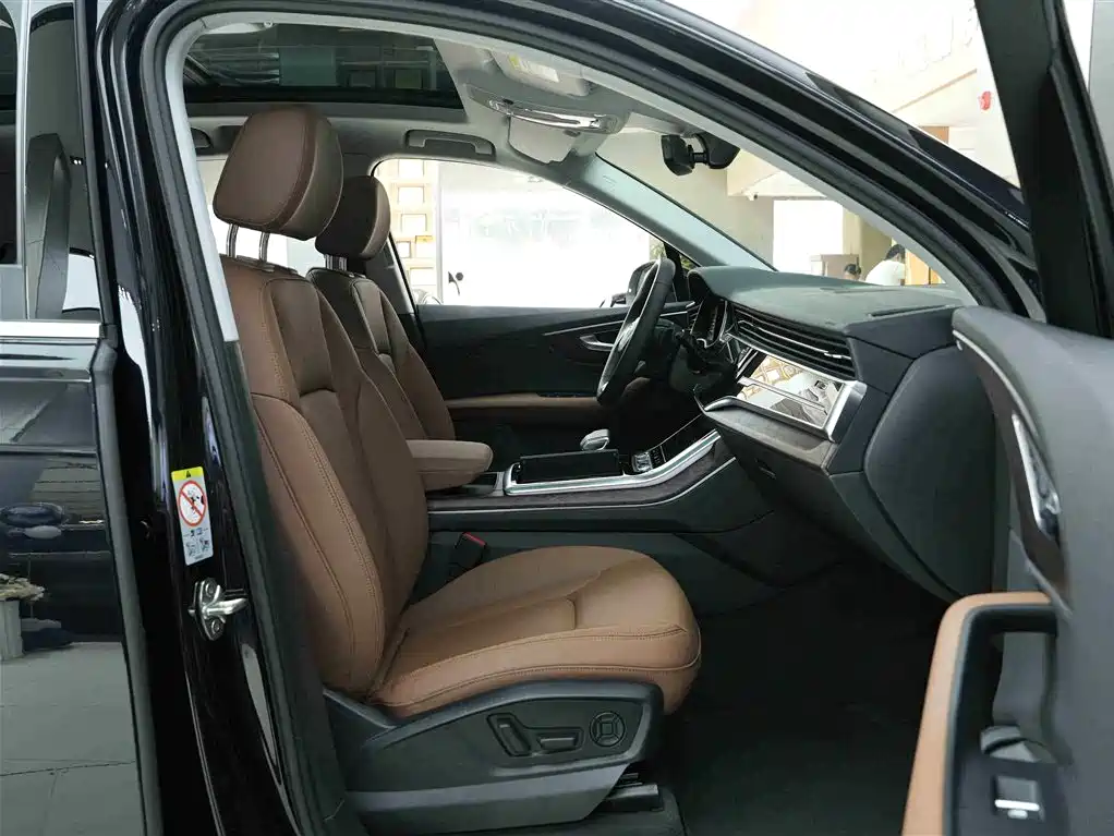 Audi Audi Q7 2021 55 TFSI quattro S line Sport Edition 2021 - thumbnail 12