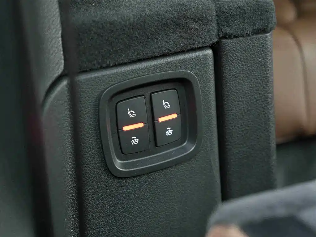 Audi Audi Q7 2021 55 TFSI quattro S line Sport Edition 2021 - thumbnail 19