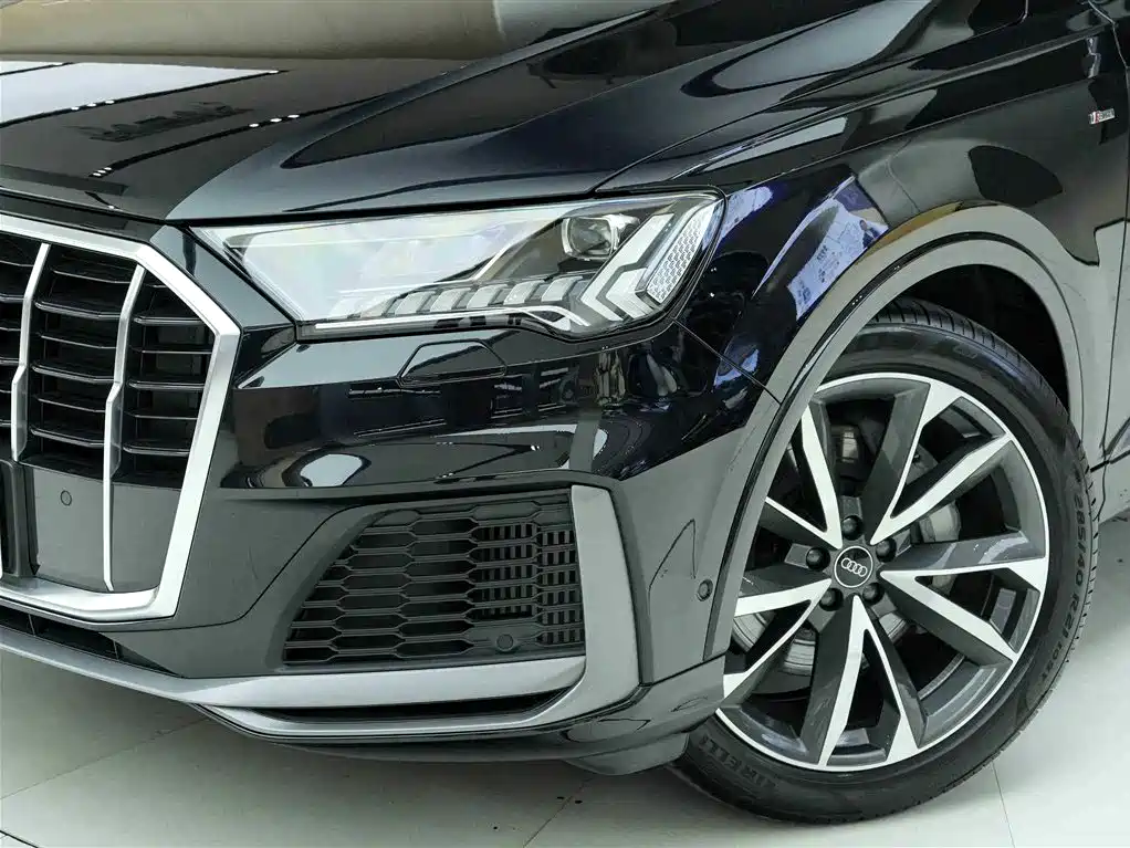 Audi Audi Q7 2021 55 TFSI quattro S line Sport Edition 2021 - thumbnail 23