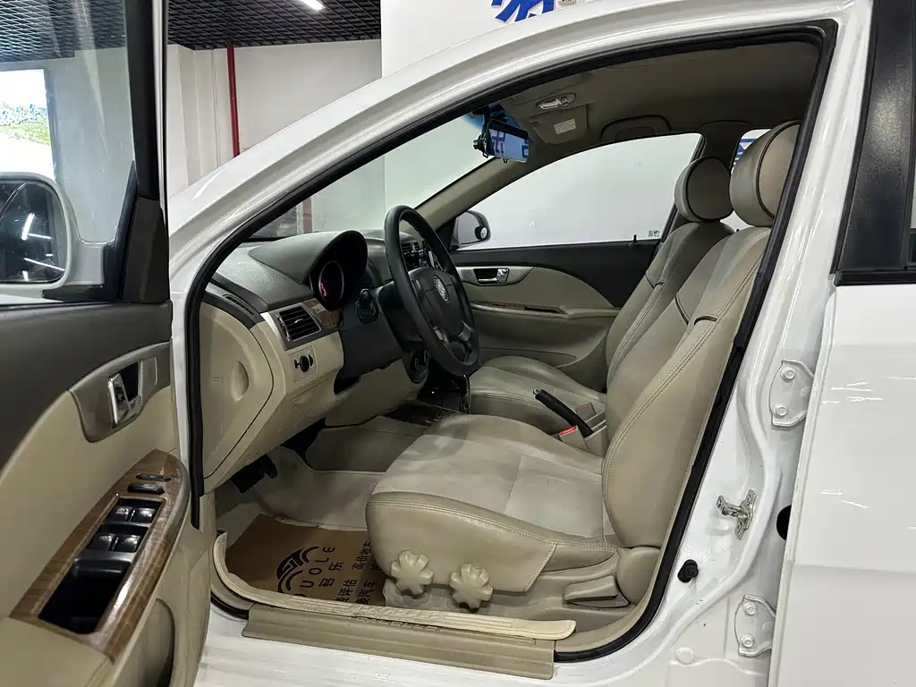 Buick Buick Excelle 2015 1.5L Automatic Classic 2016 - thumbnail 5