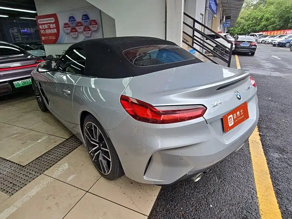 BMW BMW Z4 2022 sDrive 25i M Sport Package 2022 - thumbnail 2