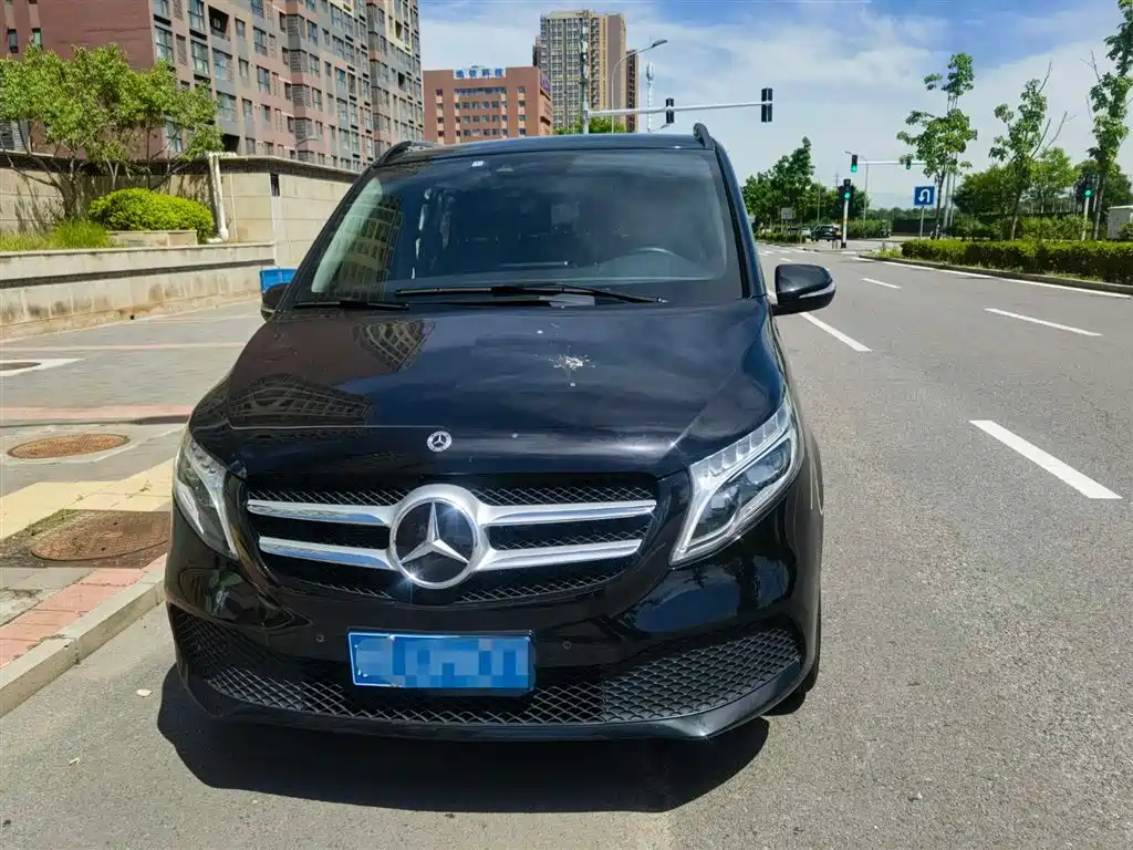 Mercedes-Benz Mercedes-Benz V-Class 2020 V 260 Navigator Edition 2021 - thumbnail 2