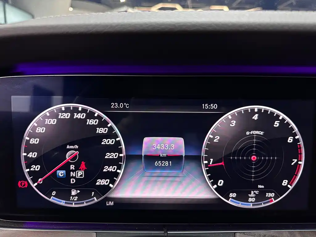 Mercedes-Benz Mercedes-Benz E-Class 2020 Facelift E 300 L Special Edition 2020 - thumbnail 7