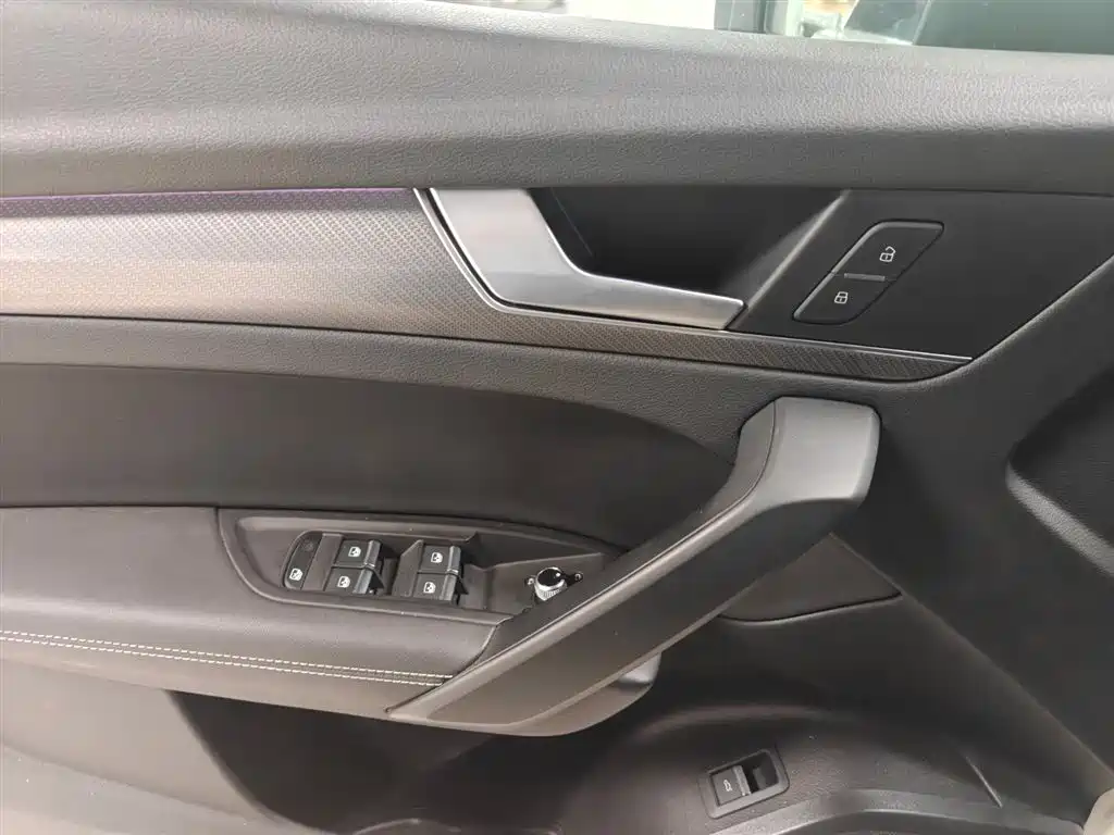 Audi Audi Q5L 2022 Facelift 40 TFSI Luxury Dynamic Edition 2022 - thumbnail 4
