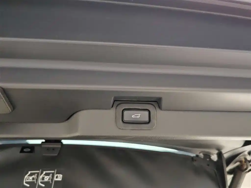 Land Rover Land Rover Discovery 2021 360PS R-Dynamic S 2022 - thumbnail 15