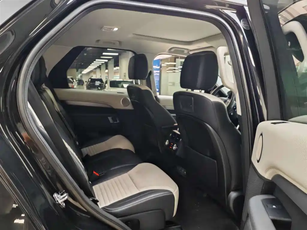 Land Rover Land Rover Discovery 2021 360PS R-Dynamic S 2022 - thumbnail 17