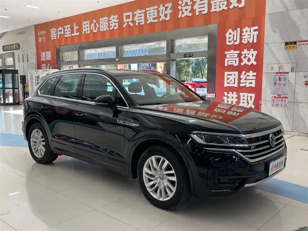 Volkswagen Volkswagen Touareg 2020 2.0TSI R-Line China VI 2021 - thumbnail 3