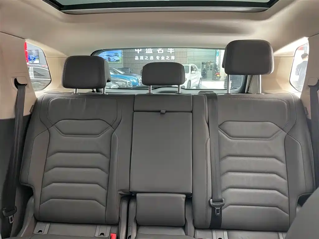 Volkswagen Volkswagen Touareg 2020 2.0TSI R-Line China VI 2021 - thumbnail 13