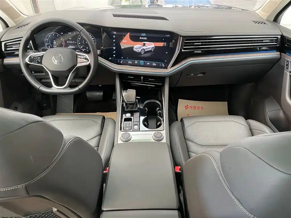 Volkswagen Volkswagen Touareg 2020 2.0TSI R-Line China VI 2021 - thumbnail 16