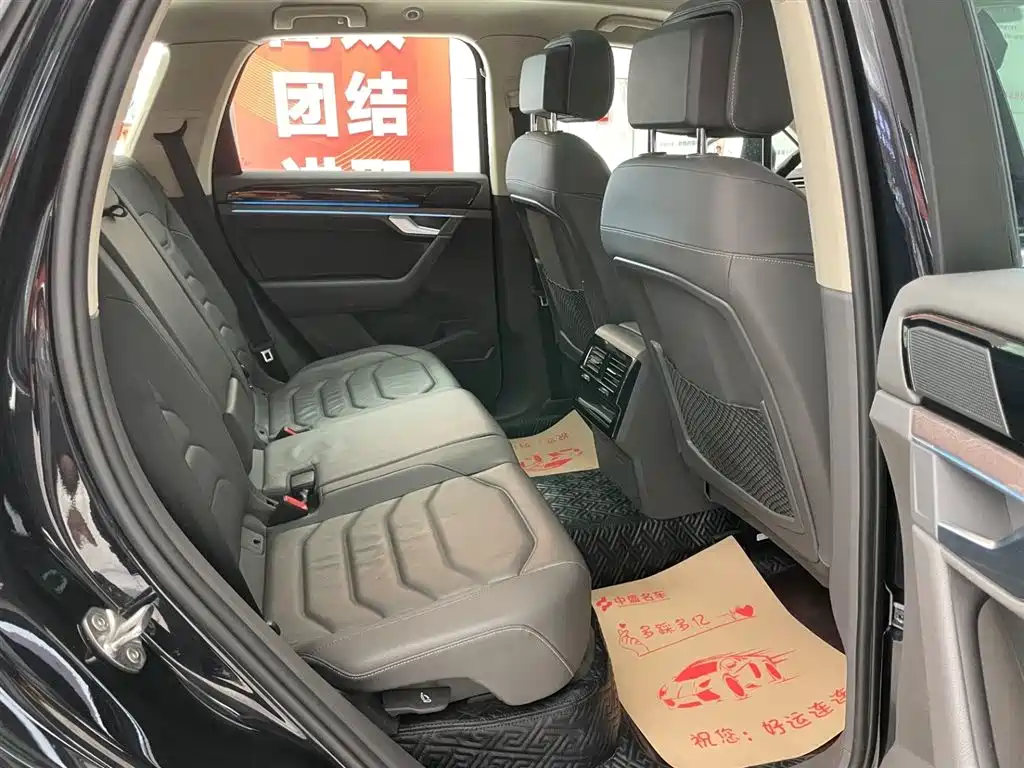 Volkswagen Volkswagen Touareg 2020 2.0TSI R-Line China VI 2021 - thumbnail 17