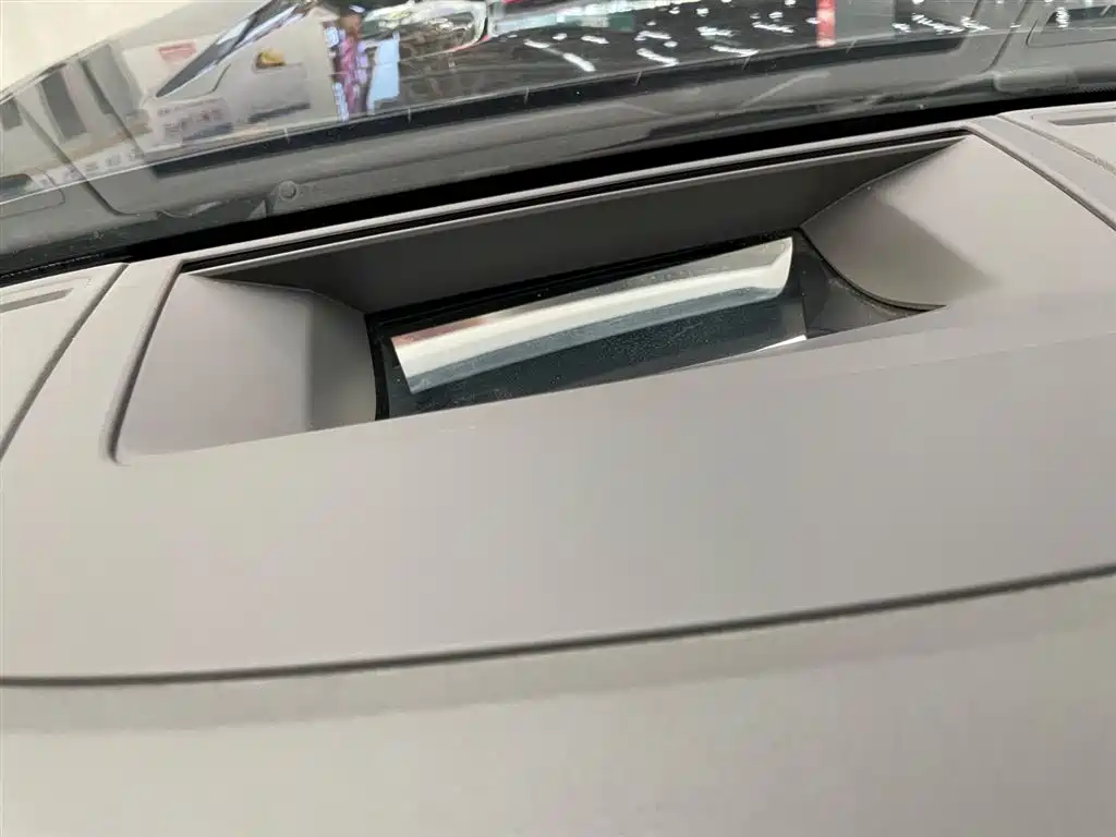 Volkswagen Volkswagen Touareg 2020 2.0TSI R-Line China VI 2021 - thumbnail 25