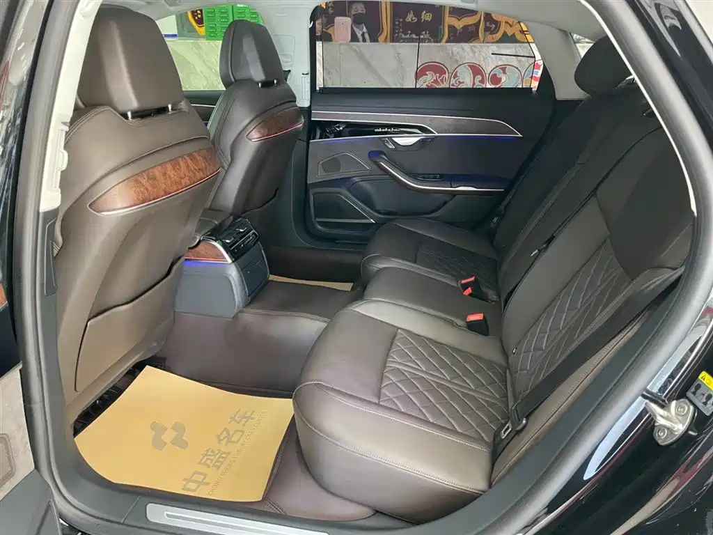 Audi Audi A8 2022 A8L 55 TFSI quattro Luxury Edition Collector's Edition 2022 - thumbnail 16