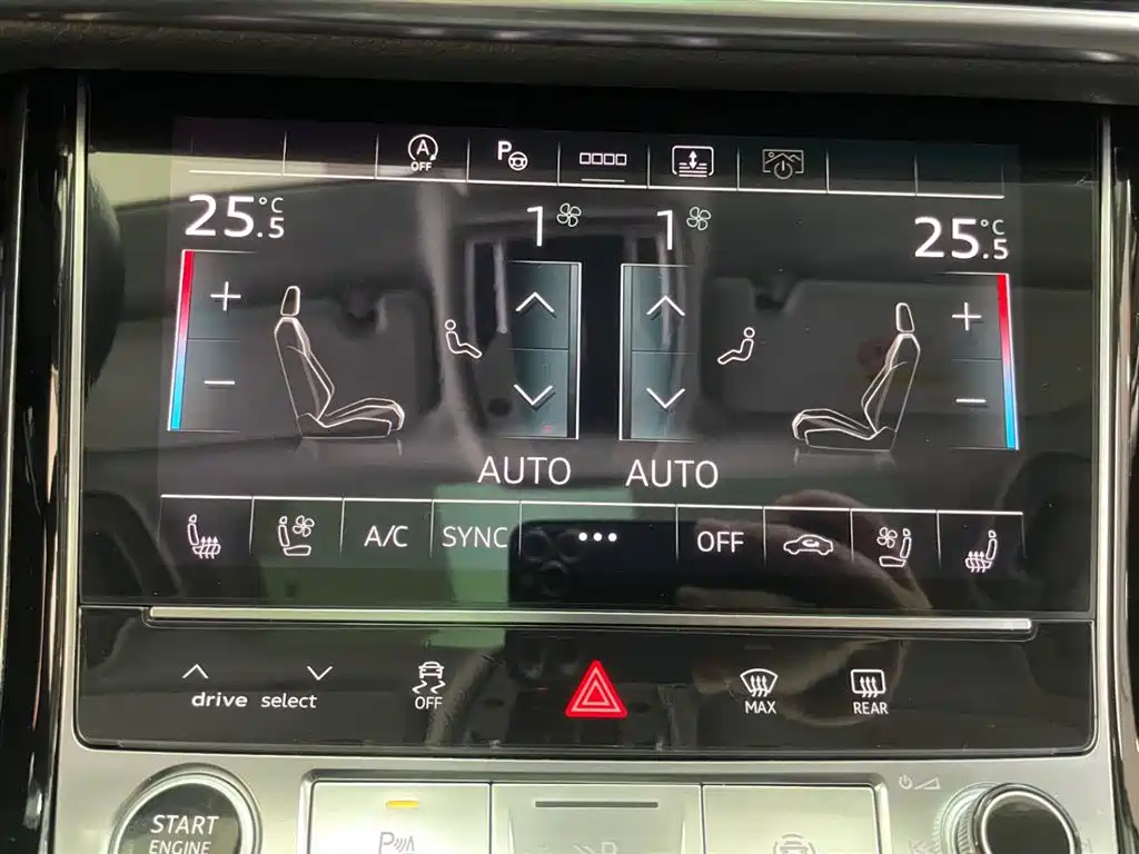 Audi Audi A8 2022 A8L 55 TFSI quattro Luxury Edition Collector's Edition 2022 - thumbnail 27