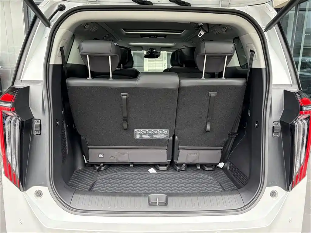 GAC Trumpchi GAC Trumpchi M8 2024 Master Series Super Hybrid Edition 2024 - thumbnail 10