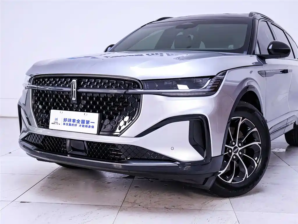 Lincoln Lincoln Nautilus 2026 2.0T AWD Atlantis Premium Edition 2026 - thumbnail 3