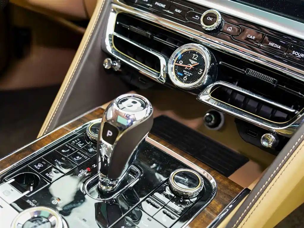 Bentley Bentley Flying Spur 2022 4.0T V8 Standard Edition 2022 - thumbnail 21