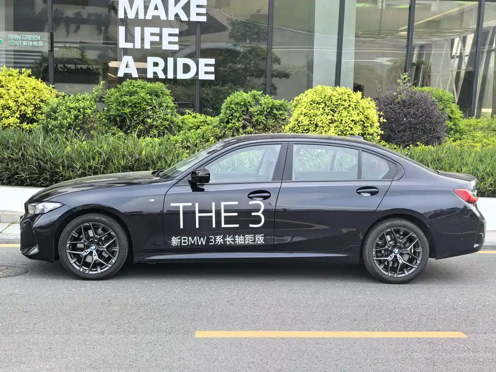 BMW BMW 3 Series 2025 330Li M Sport Night Edition 2024 - thumbnail 3