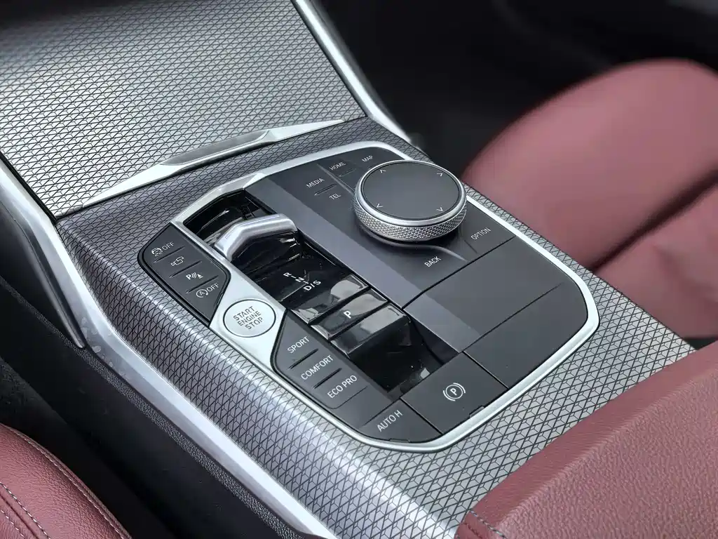 BMW BMW 3 Series 2025 330Li M Sport Night Edition 2024 - thumbnail 11