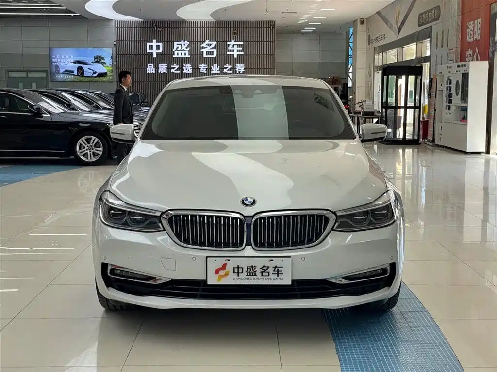 BMW BMW 6 Series GT 2018 630i Luxury Design Package 2019 - thumbnail 2