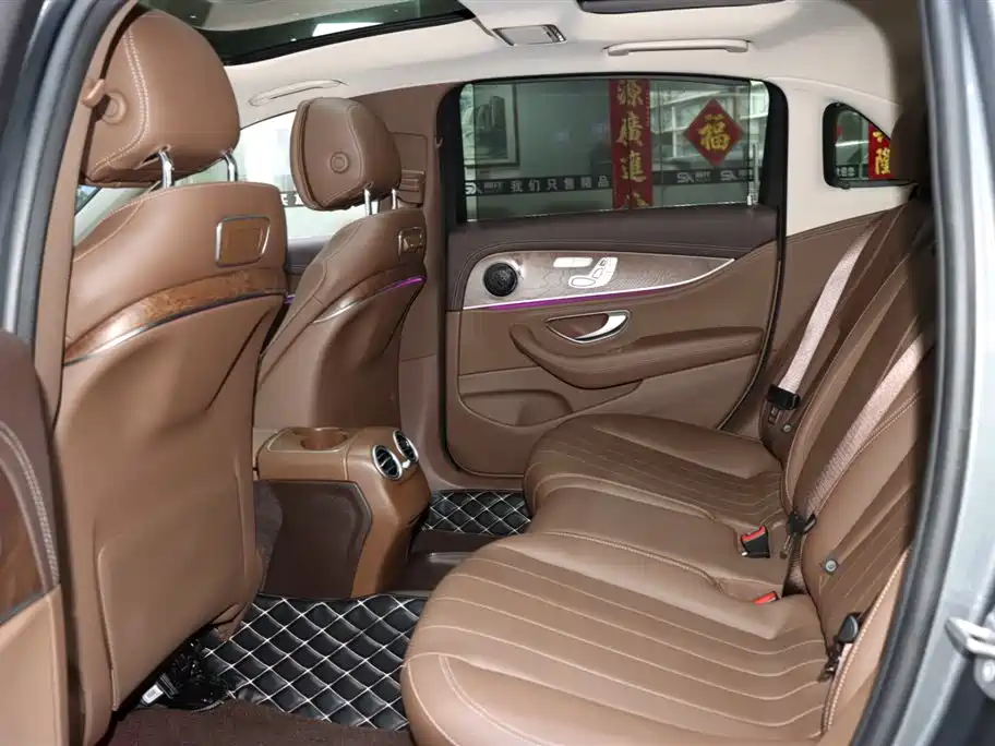 Mercedes-Benz Mercedes-Benz E-Class 2018 Facelift E 300 L Luxury 2018 - thumbnail 11
