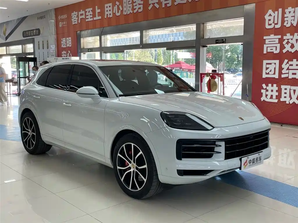 Porsche 2024 Porsche Cayenne 3.0T 2024 - thumbnail 3