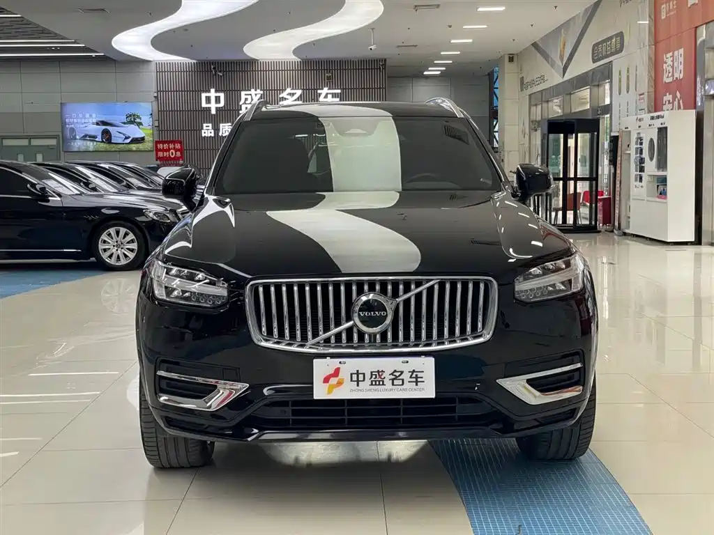 Volvo Volvo XC90 2024 B6 Momentum 7-Seater 2024 - thumbnail 2