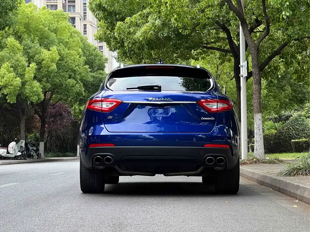 Maserati Maserati Levante 2018 3.0T Standard Edition 2018 - thumbnail 4