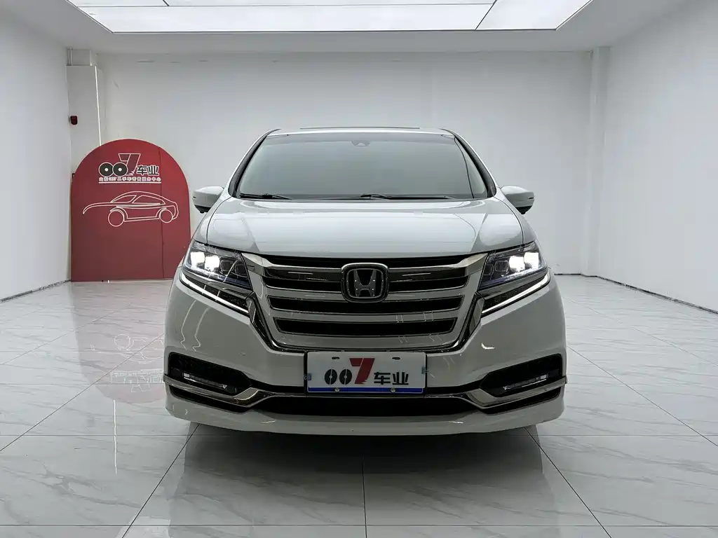 Honda Honda Elysion 2019 2.0L Hybrid Luxury Edition 2021 - thumbnail 3