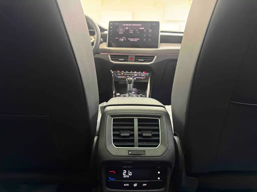 Volkswagen Tayron 2023 280TSI FWD Luxury Plus Advanced Edition 2022 - thumbnail 18