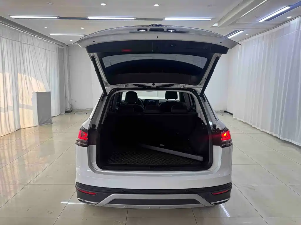 Volkswagen Tayron 2023 280TSI FWD Luxury Plus Advanced Edition 2022 - thumbnail 20