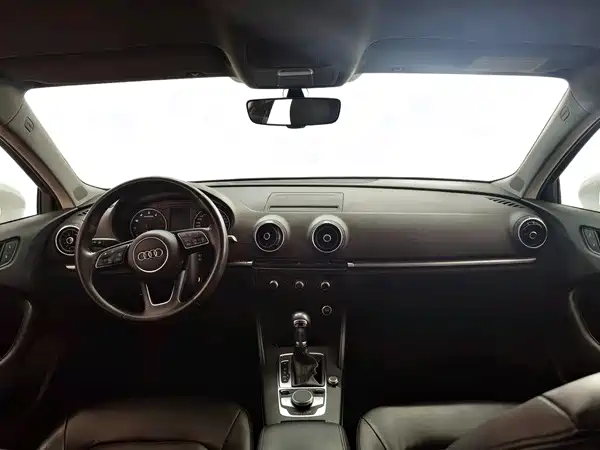Audi Audi A3 Sportback 35 TFSI 2018 - thumbnail 6