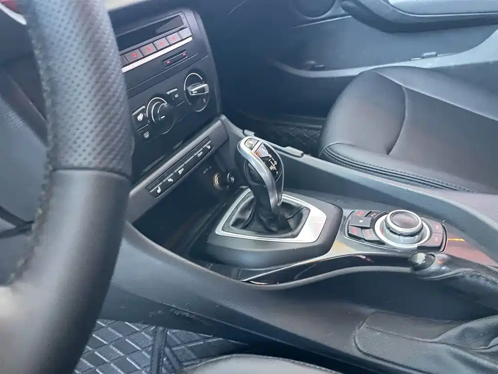 BMW BMW X1 2015 sDrive18i Fashion Edition 2016 - thumbnail 9