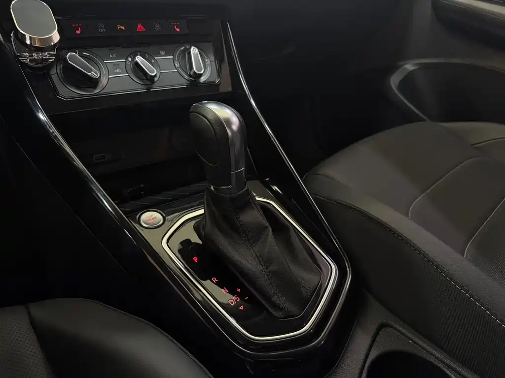 Jetta Jetta VS5 2022 280TSI Automatic Yuexiang Edition 2022 - thumbnail 13