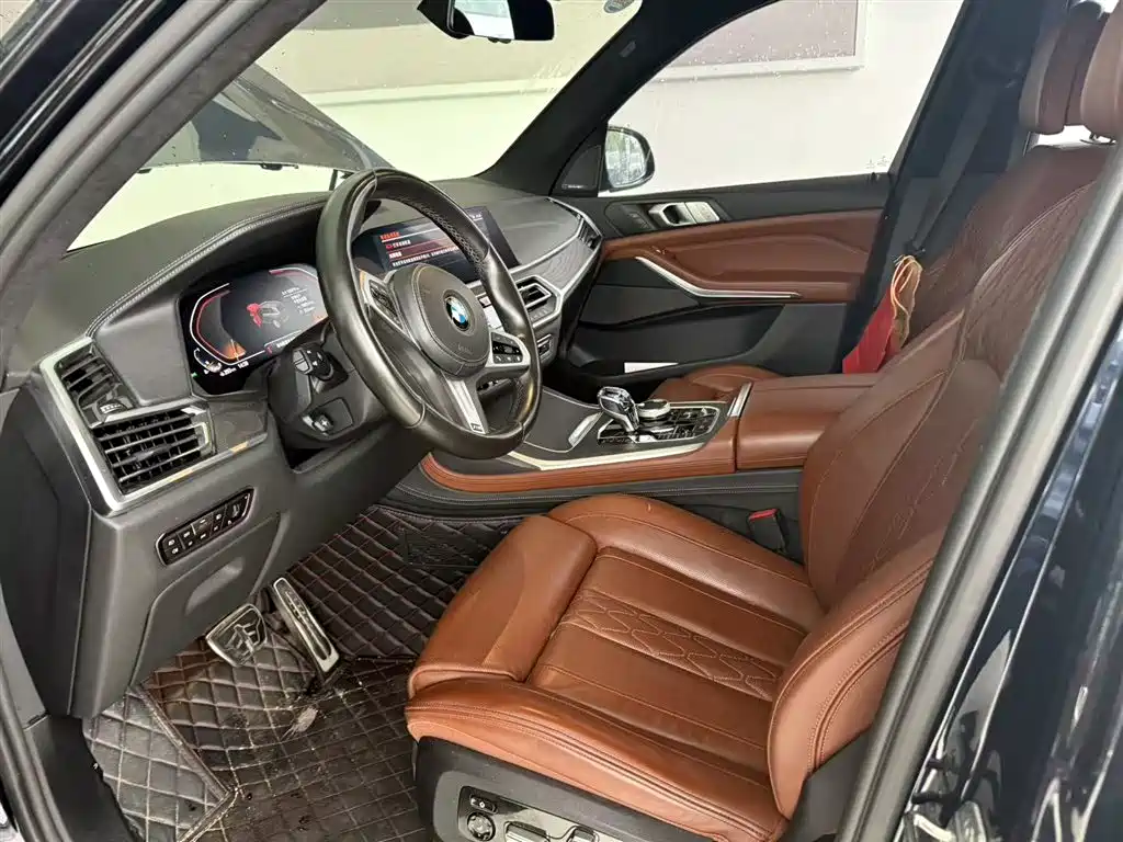 BMW BMW X7 2019 xDrive40i Leading Edition Luxury Package 2019 - thumbnail 2