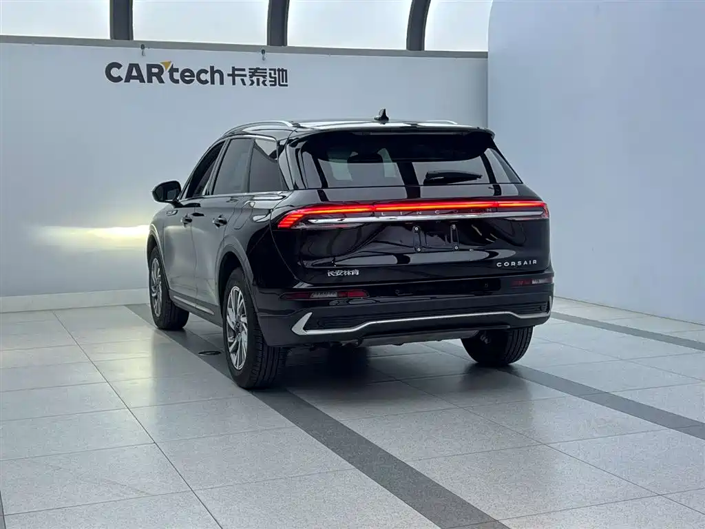 Lincoln Lincoln Corsair 2024 2.0T FWD Prestige Edition 2025 - thumbnail 4