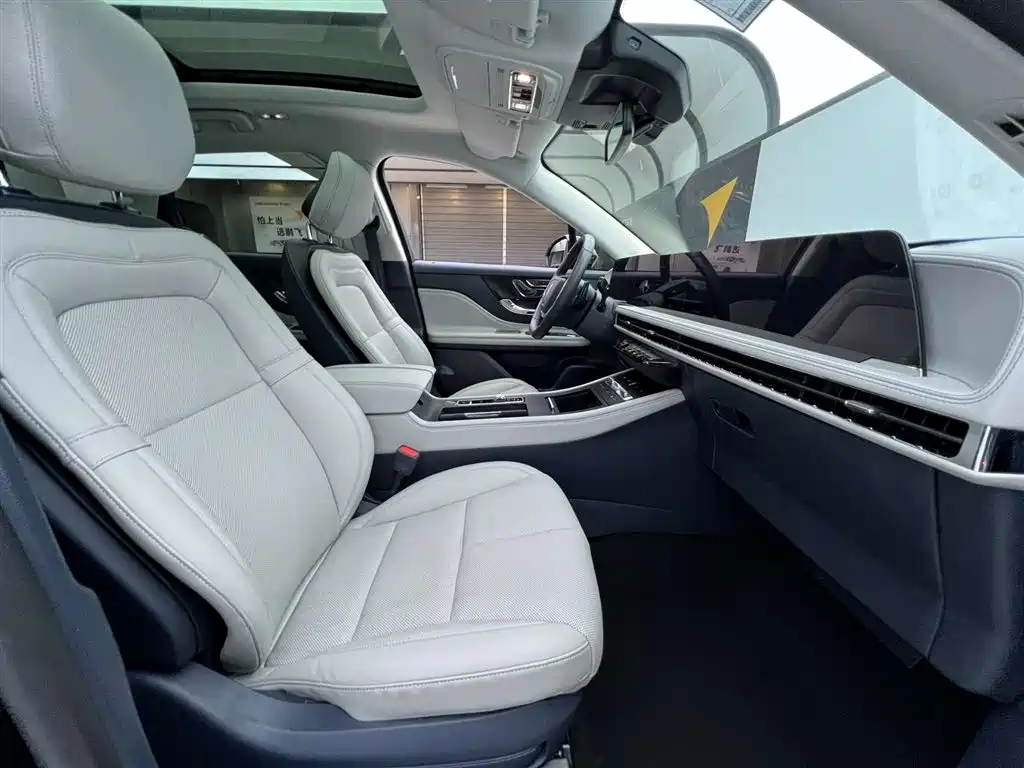 Lincoln Lincoln Corsair 2024 2.0T FWD Prestige Edition 2025 - thumbnail 20