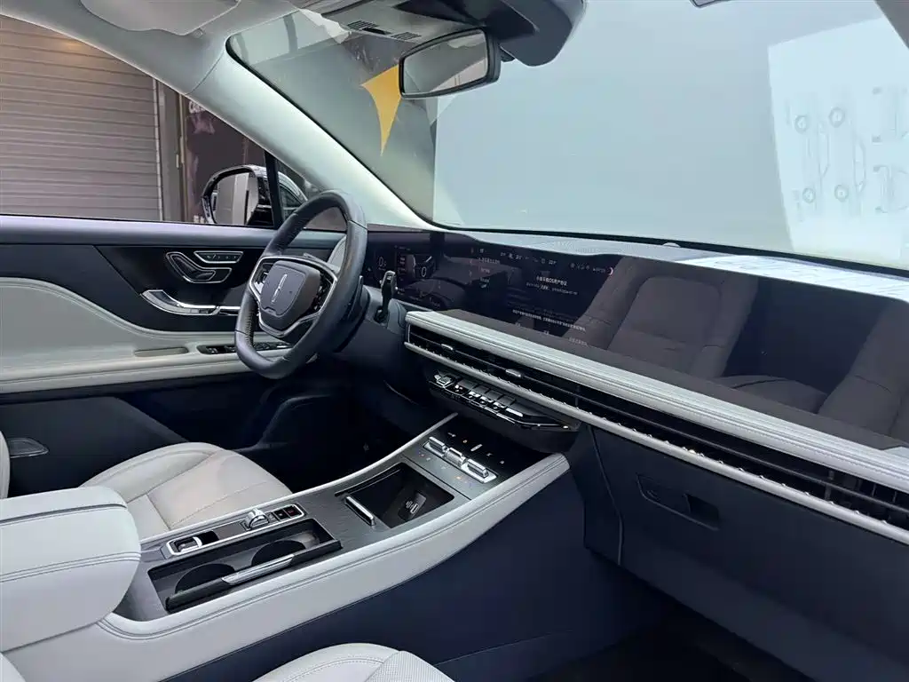 Lincoln Lincoln Corsair 2024 2.0T FWD Prestige Edition 2025 - thumbnail 23