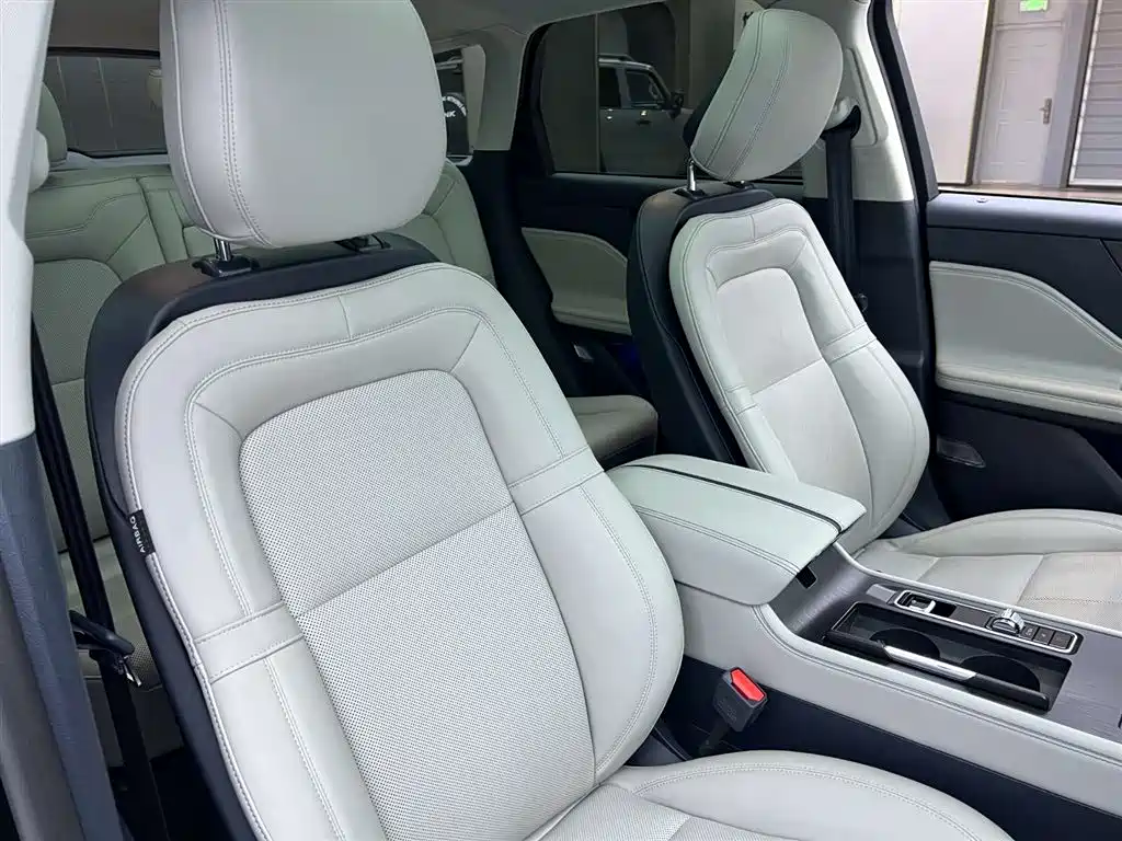 Lincoln Lincoln Corsair 2024 2.0T FWD Prestige Edition 2025 - thumbnail 28
