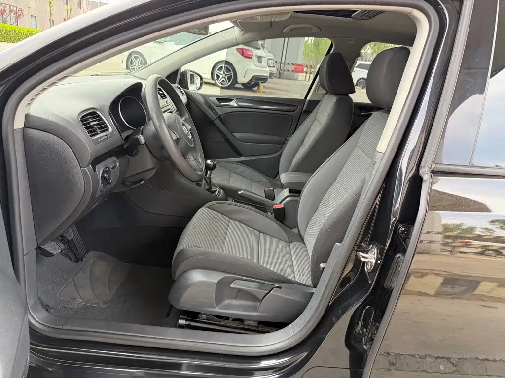Volkswagen Golf 2010 1.4TSI Manual Comfort 2010 - thumbnail 6
